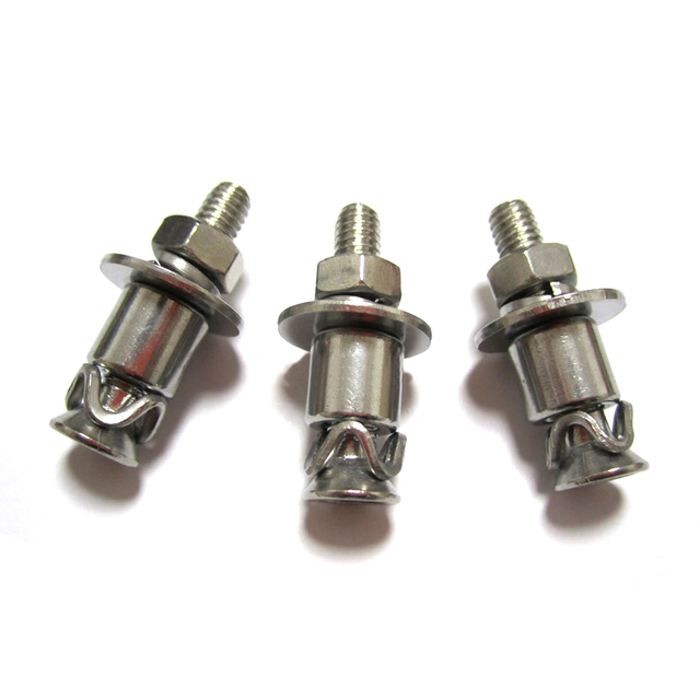 ancoraggio sottosquadro